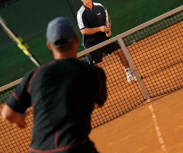 酒店 Maistra Select